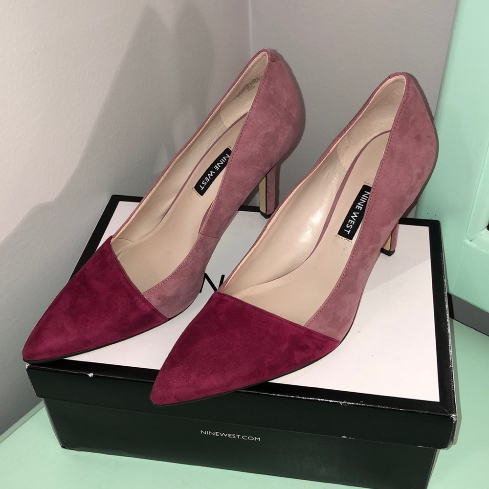 New in box Nine West Manque pink suede pumps